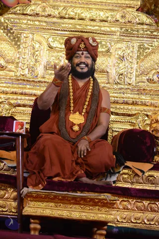 2-NITHYA-SATSANG_Photo_1077_DSC_1802_CMP_WM