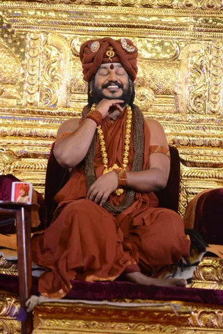 2-NITHYA-SATSANG_Photo_1098_DSC_1823_CMP_WM