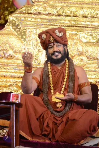 2-NITHYA-SATSANG_Photo_1177_DSC_1914_CMP_WM
