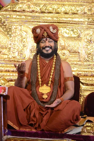 2-NITHYA-SATSANG_Photo_1178_DSC_1915_CMP_WM