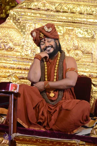 2-NITHYA-SATSANG_Photo_1180_DSC_1917_CMP_WM