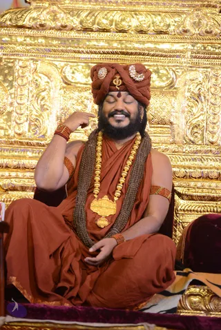 2-NITHYA-SATSANG_Photo_1182_DSC_1919_CMP_WM