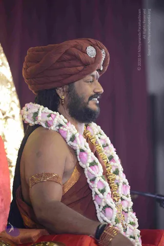01-Nithya-Satsang_Photo_1012_DSC_6593_CMP_WM