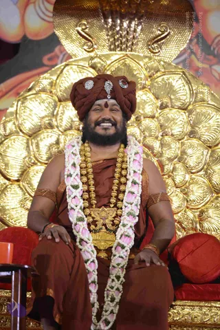 01-Nithya-Satsang_Photo_1026_DSC_6611_CMP_WM