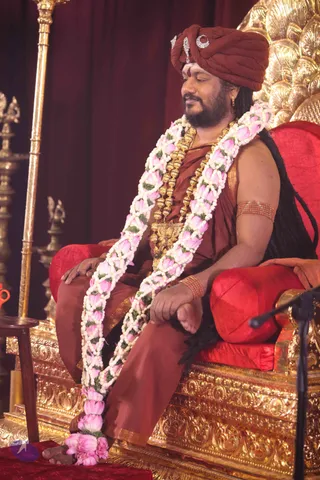 01-Nithya-Satsang_Photo_1039_IMG_6049_CMP_WM