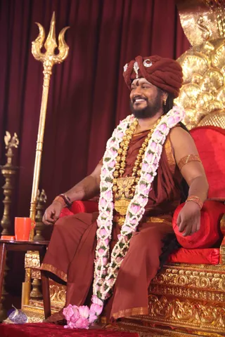 01-Nithya-Satsang_Photo_1046_IMG_6072_CMP_WM