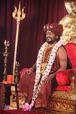 01-Nithya-Satsang_Photo_1049_IMG_6086_CMP_WM