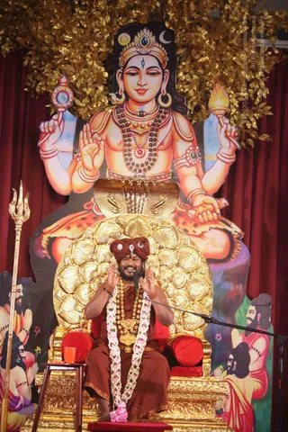 01-Nithya-Satsang_Photo_1067_IMG_6222_CMP_WM