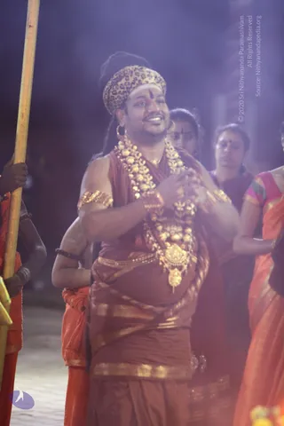01-SHIVA-DEEKSHA_Photo_1007_IMG_0410_CMP_WM