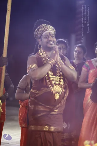 01-SHIVA-DEEKSHA_Photo_1008_IMG_0411_CMP_WM