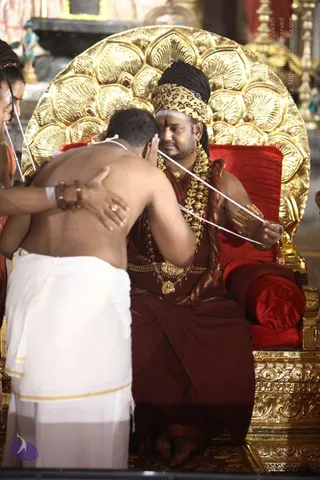 01-SHIVA-DEEKSHA_Photo_1033_IMG_0515_CMP_WM