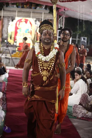 01-SHIVA-DEEKSHA_Photo_1071_IMG_0671_CMP_WM