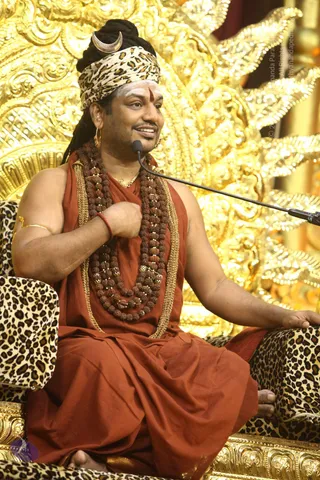 1-DESIRE-ADINAVASI-INTRO_Photo_1040_IMG_9878_CMP_WM