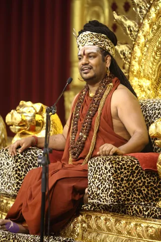 1-DESIRE-ADINAVASI-INTRO_Photo_1060_IMG_9988_CMP_WM