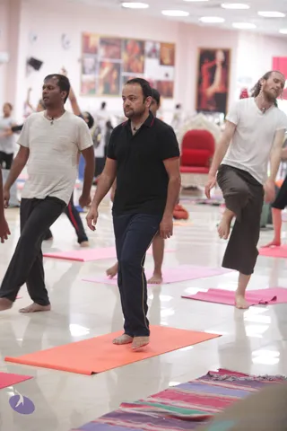 01-NITHYA-YOGA_Photo_1000_IMG_0966_CMP_WM