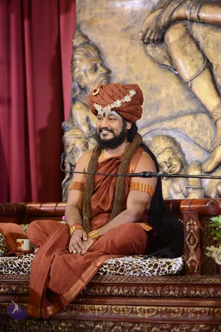 1-NITHYA-SATSANG_Photo_1029_DSC_0191_CMP_WM