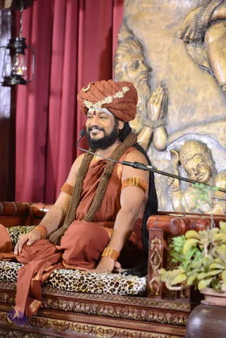 1-NITHYA-SATSANG_Photo_1065_DSC_0271_CMP_WM