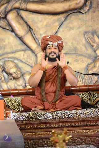 1-NITHYA-SATSANG_Photo_1130_DSC_0482_CMP_WM