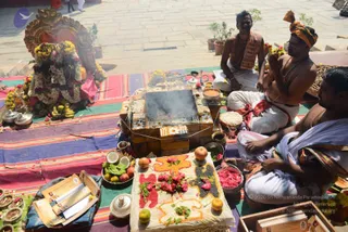 01-Shiva-Deeksha-Level-1_Photo_1001_DSC_1611_CMP_WM