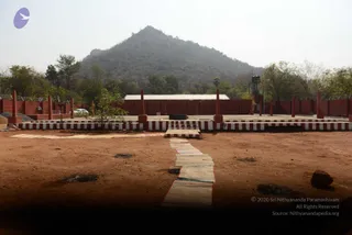 01-THIRUVANNAMALAI-ARRIVAL_Photo_1014_DSC_8181_CMP_WM