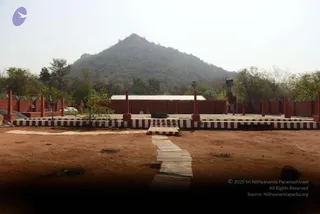 01-THIRUVANNAMALAI-ARRIVAL_Photo_1016_DSC_8183_CMP_WM