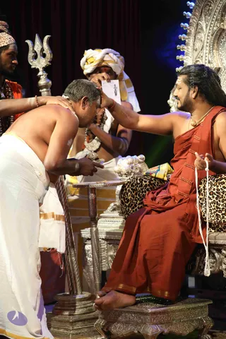 03-SHIVA-DEEKSHA-KALPATARU_Photo_1014_7T7A3937_CMP_WM