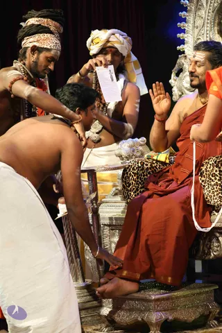 03-SHIVA-DEEKSHA-KALPATARU_Photo_1015_7T7A3938_CMP_WM