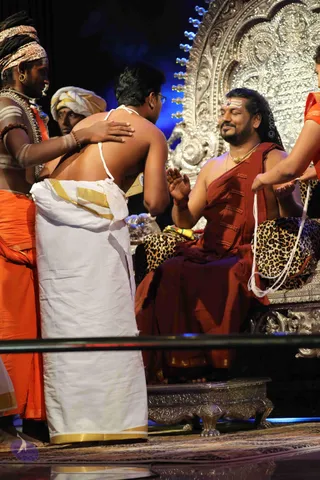 03-SHIVA-DEEKSHA-KALPATARU_Photo_1018_7T7A3943_CMP_WM