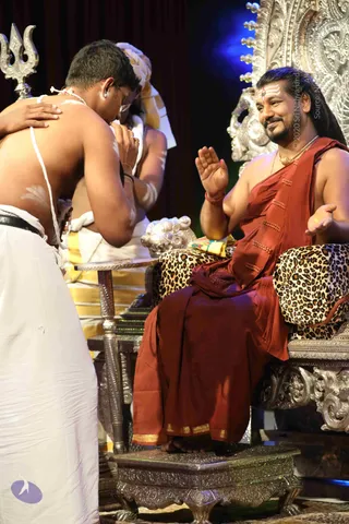 03-SHIVA-DEEKSHA-KALPATARU_Photo_1022_7T7A3947_CMP_WM