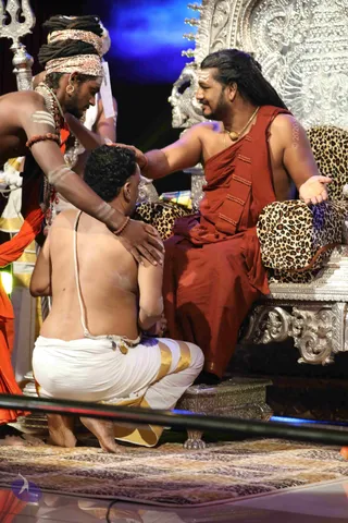 03-SHIVA-DEEKSHA-KALPATARU_Photo_1029_7T7A3965_CMP_WM