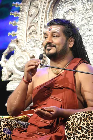 03-SHIVA-DEEKSHA-KALPATARU_Photo_1052_7T7A4009_CMP_WM