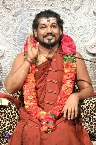 03-SHIVA-DEEKSHA-KALPATARU_Photo_1073_7T7A4057_CMP_WM