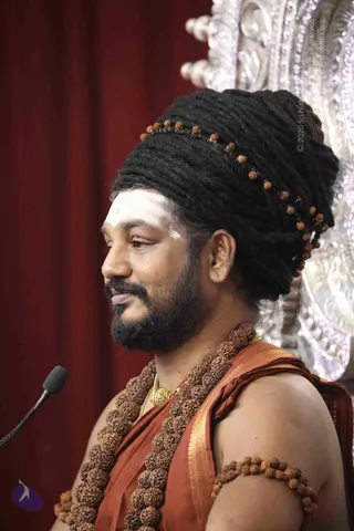 01-EVENING-SATSANG_Photo_1010_7T7A0225_CMP_WM