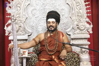 01-EVENING-SATSANG_Photo_1011_7T7A0233_CMP_WM