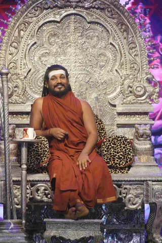 3-Cultural-Darshan_Photo_1000_7T7A9578_CMP_WM