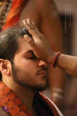 03-SATSANG_Photo_1000_7T7A0185_CMP_WM