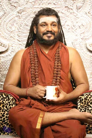 03-SATSANG_Photo_1024_7T7A0278_CMP_WM