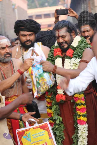 3-Shiva-Deeksha-Kalpataru_Photo_1018_7T7A5956_CMP_WM
