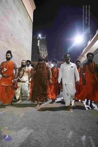 3-Shiva-Deeksha-Kalpataru_Photo_1049_7T9A0593_CMP_WM