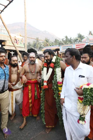 3-Shiva-Deeksha-Kalpataru_Photo_1055_7T9A0707_CMP_WM