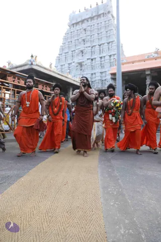 3-Shiva-Deeksha-Kalpataru_Photo_1063_7T9A0739_CMP_WM