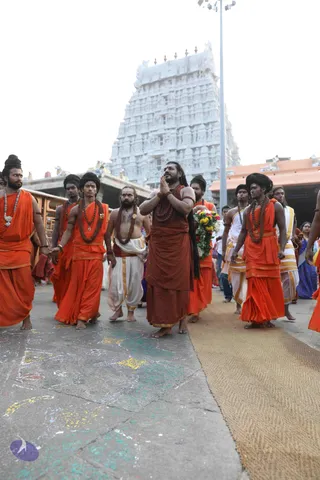 3-Shiva-Deeksha-Kalpataru_Photo_1067_7T9A0744_CMP_WM