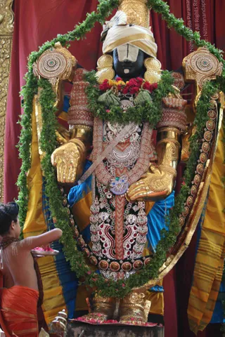 2-Thulabaram_Photo_1015_IMG_1426_CMP_WM