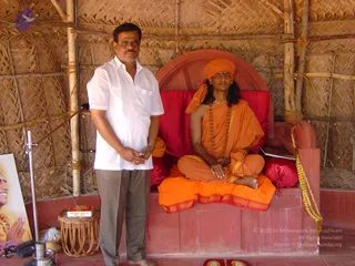 HEALING-AND-MEETING-WITH-DEVOTEES
