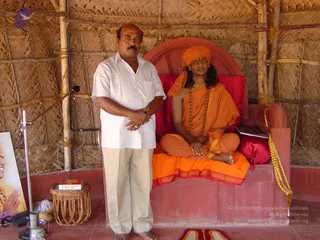 HEALING-AND-MEETING-WITH-DEVOTEES