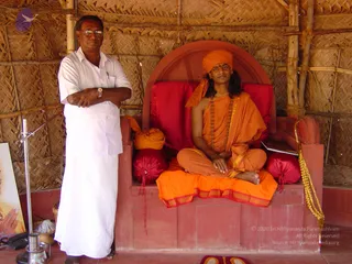 HEALING-AND-MEETING-WITH-DEVOTEES
